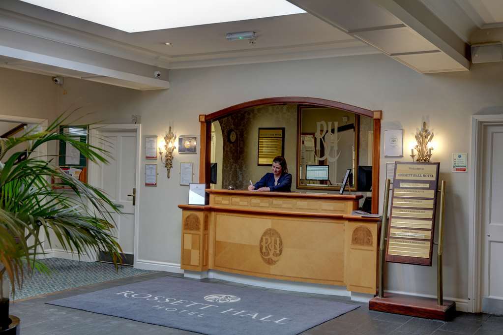 Rossett Hall Hotel Wrexham Eksteriør billede